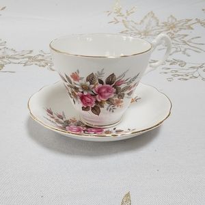 Vintage Royal Ascot Fine English Bone China Teacup & Saucer - Pink Roses